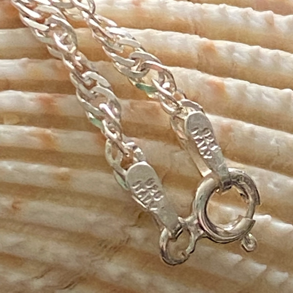EUC Sterling silver 925 chain, made in Italy